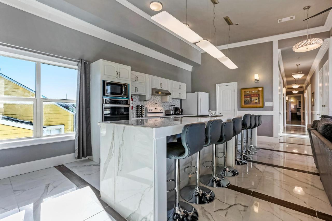 شقة 5Br Penthouse Steps To The Streetcar & Fq نيو أورلينز المظهر الخارجي الصورة
